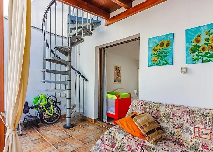 Paraiso Royal Apartmán *